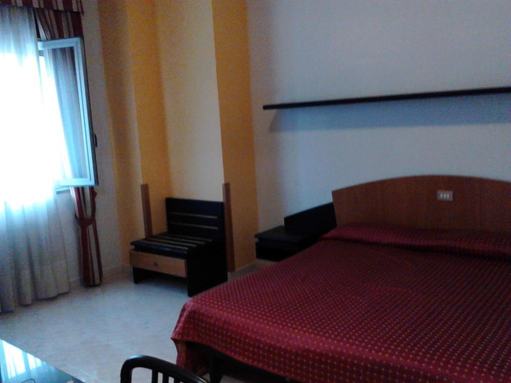 Motel Forum Polla Cameră foto